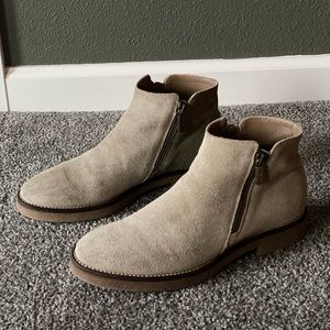 Italeau Foliana Waterproof Suede Bootie